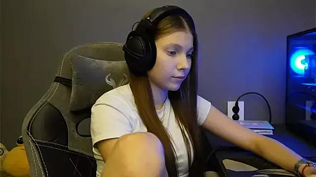 Teen sex cams free adult cams: check-out the satisfaction of conversing and c2c with our stunning models, who will teach you all about seduction and dreams with their smoking hot shapes.