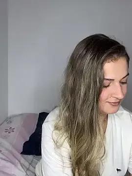 solmartins from StripChat is Freechat