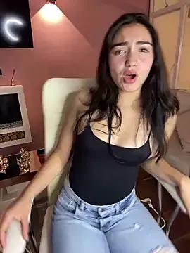 solmonroy_pinkk from StripChat is Freechat