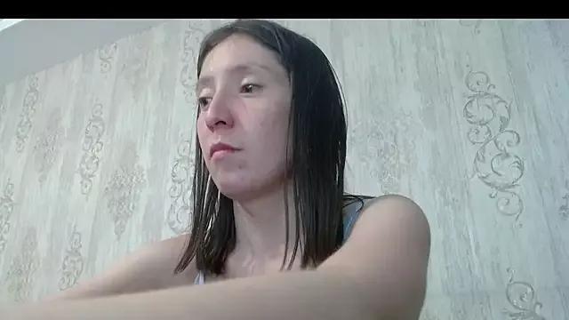 Sophi_Cute from StripChat is Freechat