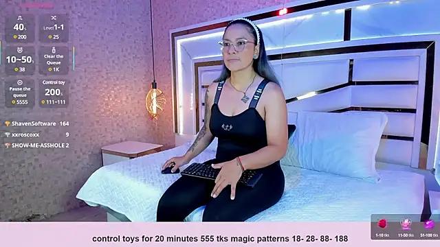 Teen sex cams free adult cams: check-out the satisfaction of conversing and c2c with our stunning models, who will teach you all about seduction and dreams with their smoking hot shapes.