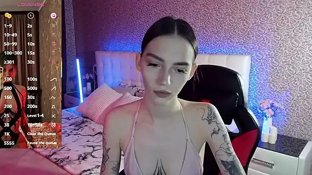 Teen sex cams free adult cams: check-out the satisfaction of conversing and c2c with our stunning models, who will teach you all about seduction and dreams with their smoking hot shapes.