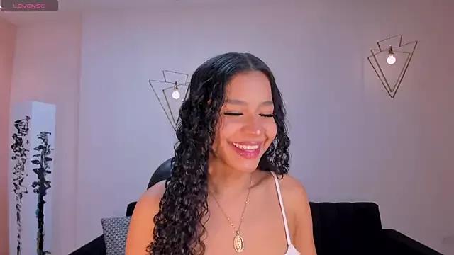 SophieHouston_ from StripChat is Freechat