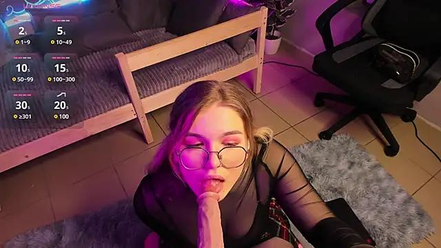 Teen sex cams free adult cams: check-out the satisfaction of conversing and c2c with our stunning models, who will teach you all about seduction and dreams with their smoking hot shapes.