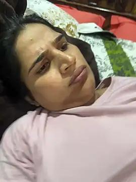 Sparkandfire from StripChat is Freechat