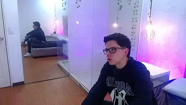 Teen sex cams free adult cams: check-out the satisfaction of conversing and c2c with our stunning models, who will teach you all about seduction and dreams with their smoking hot shapes.