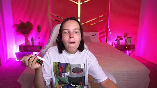 SpicyyDolly from StripChat is Freechat