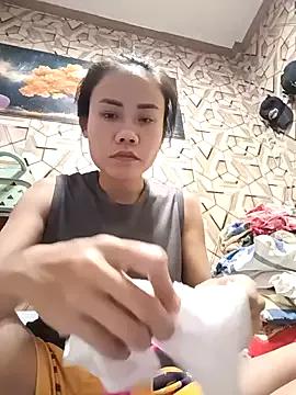 Squirt_expert10 from StripChat is Freechat