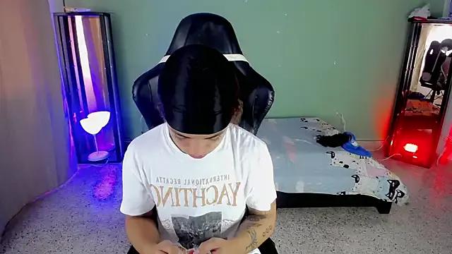 Stein_ from StripChat is Freechat