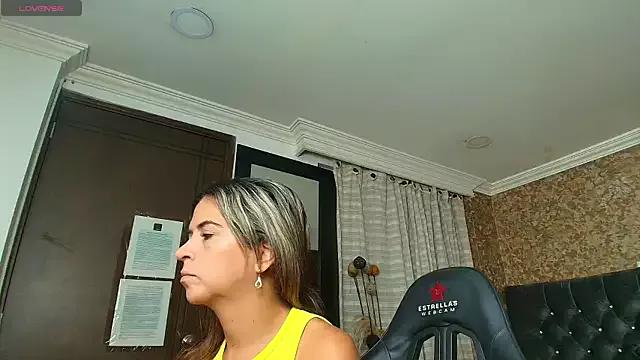 Teen sex cams free adult cams: check-out the satisfaction of conversing and c2c with our stunning models, who will teach you all about seduction and dreams with their smoking hot shapes.