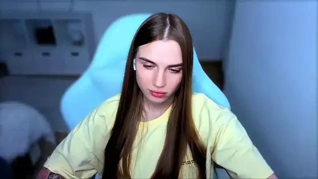 Teen sex cams free adult cams: check-out the satisfaction of conversing and c2c with our stunning models, who will teach you all about seduction and dreams with their smoking hot shapes.