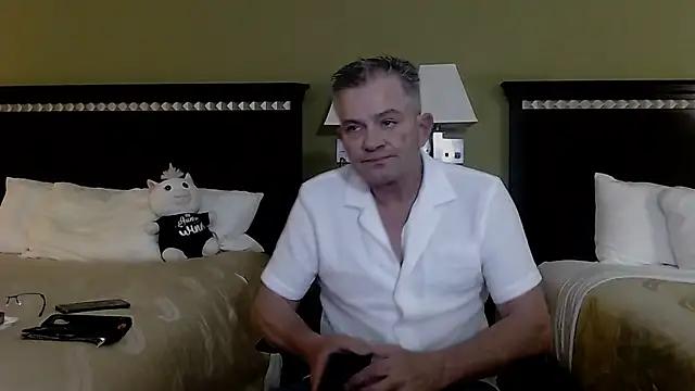 straightinyou from StripChat is Freechat
