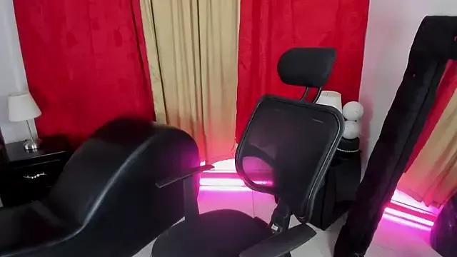 Teen sex cams free adult cams: check-out the satisfaction of conversing and c2c with our stunning models, who will teach you all about seduction and dreams with their smoking hot shapes.