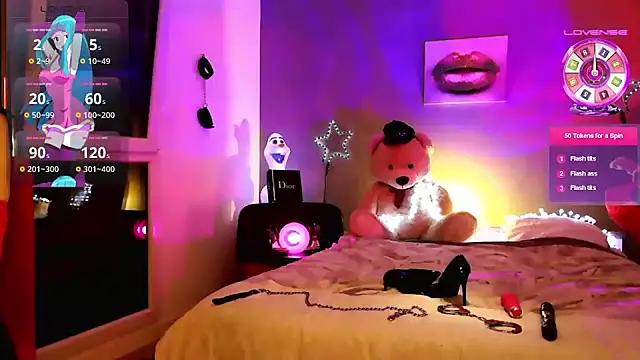 Teen sex cams free adult cams: check-out the satisfaction of conversing and c2c with our stunning models, who will teach you all about seduction and dreams with their smoking hot shapes.