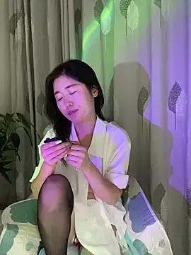 sunny-520 from StripChat is Freechat