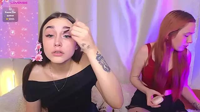 Teen sex cams free adult cams: check-out the satisfaction of conversing and c2c with our stunning models, who will teach you all about seduction and dreams with their smoking hot shapes.