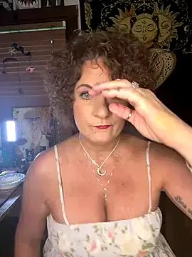 Photos of SuzyCatzz from StripChat is Freechat