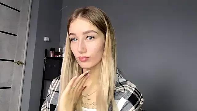 Teen sex cams free adult cams: check-out the satisfaction of conversing and c2c with our stunning models, who will teach you all about seduction and dreams with their smoking hot shapes.