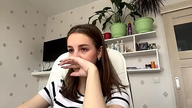 Teen sex cams free adult cams: check-out the satisfaction of conversing and c2c with our stunning models, who will teach you all about seduction and dreams with their smoking hot shapes.