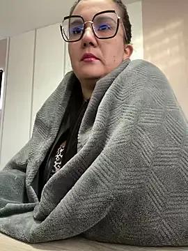 SWEETLILY18 from StripChat is Freechat