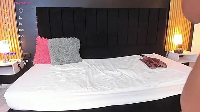 Teen sex cams free adult cams: check-out the satisfaction of conversing and c2c with our stunning models, who will teach you all about seduction and dreams with their smoking hot shapes.