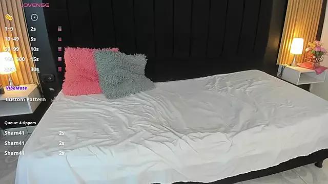 Teen sex cams free adult cams: check-out the satisfaction of conversing and c2c with our stunning models, who will teach you all about seduction and dreams with their smoking hot shapes.