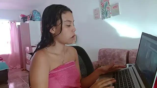 Teen sex cams free adult cams: check-out the satisfaction of conversing and c2c with our stunning models, who will teach you all about seduction and dreams with their smoking hot shapes.
