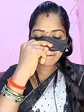 Tamil_Ammu from StripChat is Freechat