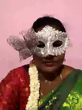 Tamil_queenbaby from StripChat is Freechat