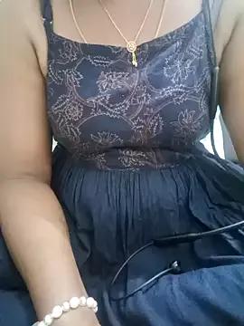 Tamil_Vishalini from StripChat is Freechat