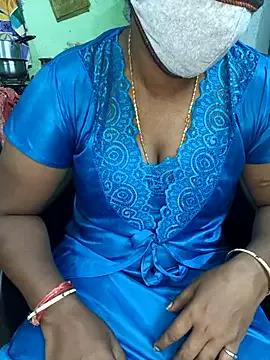 TamilSelviRoja from StripChat is Freechat