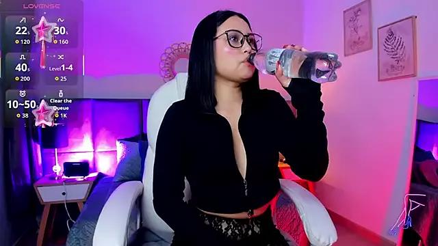 Tammy_Carterr_ from StripChat is Freechat