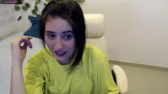 tania_sweet__ from StripChat is Freechat