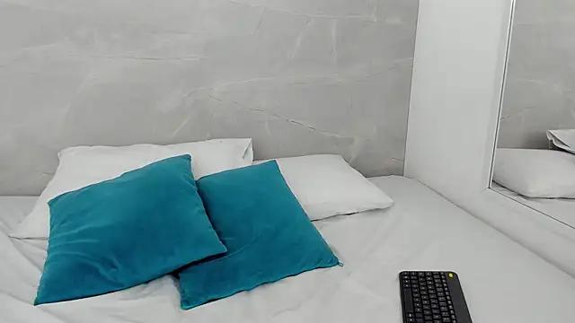 Teen sex cams free adult cams: check-out the satisfaction of conversing and c2c with our stunning models, who will teach you all about seduction and dreams with their smoking hot shapes.
