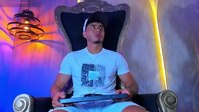 Teen sex cams free adult cams: check-out the satisfaction of conversing and c2c with our stunning models, who will teach you all about seduction and dreams with their smoking hot shapes.