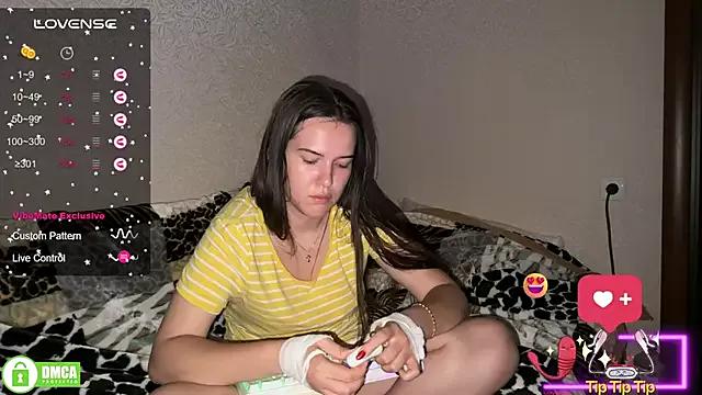 the_princese from StripChat is Freechat