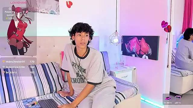 Teen sex cams free adult cams: check-out the satisfaction of conversing and c2c with our stunning models, who will teach you all about seduction and dreams with their smoking hot shapes.