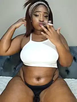 TheeNicole from StripChat is Freechat