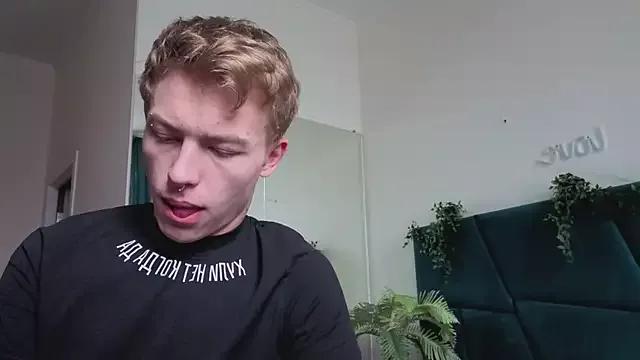 THEO__GREEN from StripChat is Freechat