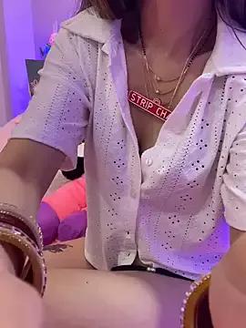 Photos of TheOnlyStrip_Queen from StripChat is Group