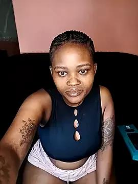ThickPearlx23 from StripChat is Freechat