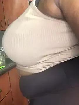 Photos of thicktash from StripChat is Group