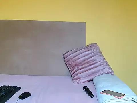 Photos of thique_doll from StripChat is Freechat
