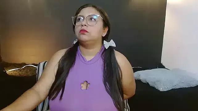 Tiana1126 from StripChat is Freechat