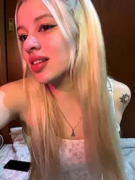 tiffanystarling from StripChat is Freechat