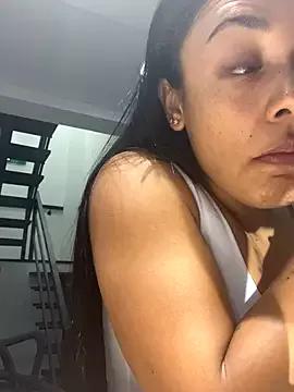 TiffanyyLam from StripChat is Freechat
