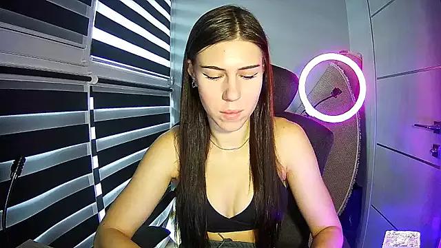 Tina_Angels from StripChat is Freechat