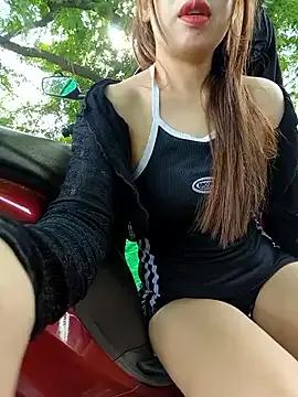Tina_Ty from StripChat is Freechat