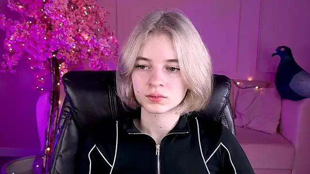 Teen sex cams free adult cams: check-out the satisfaction of conversing and c2c with our stunning models, who will teach you all about seduction and dreams with their smoking hot shapes.