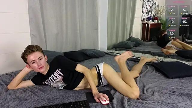 tommy_XXX from StripChat